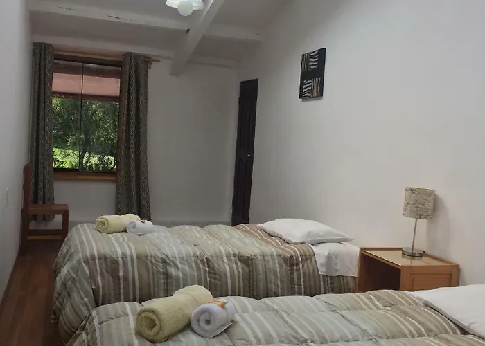 Samana Wasi Guest house *