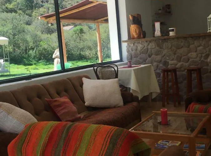 Samana Wasi Guest house *